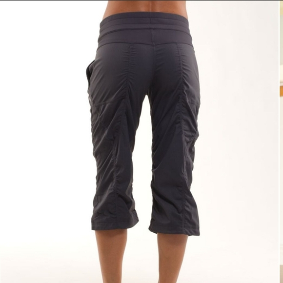 Lululemon Studio Crop Charcoal Grey Pants Size 10 Activewear Hiking - Picture 10 of 11
